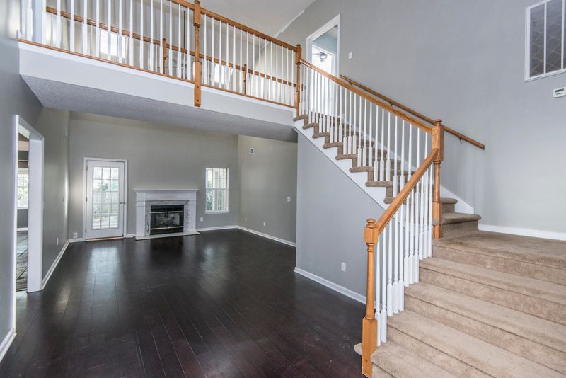 612 Majestic Oaks Dr, Charleston, SC 29412