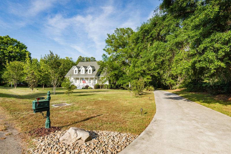 3929 Gift Blvd, Johns Island, SC 29455