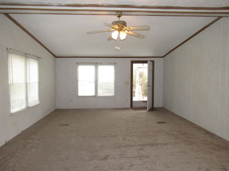 501 Summerset Ln, Summerville, SC 29483
