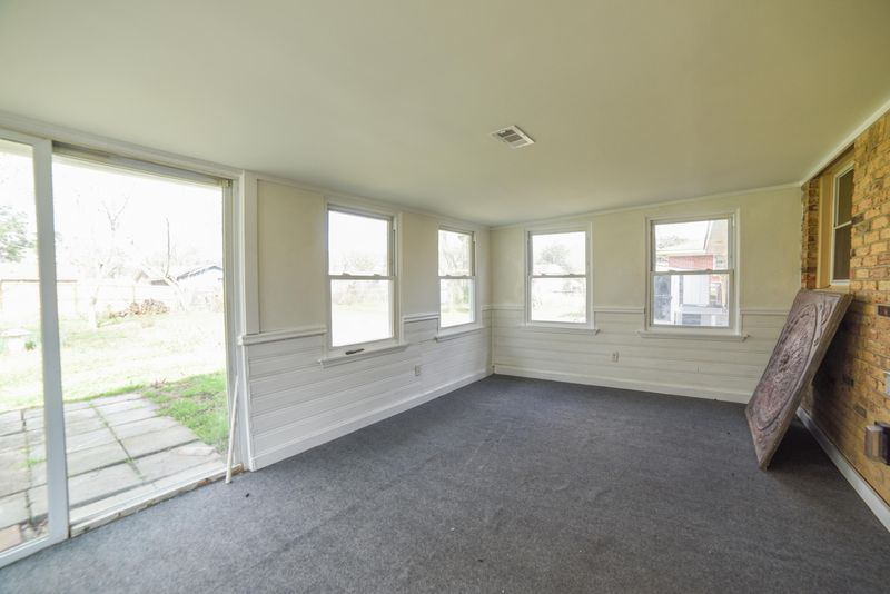 10 Montclair Ave, Goose Creek, SC 29445