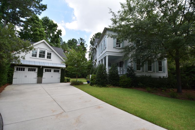 261 Indigo Bay Cir, Mount Pleasant, SC 29464
