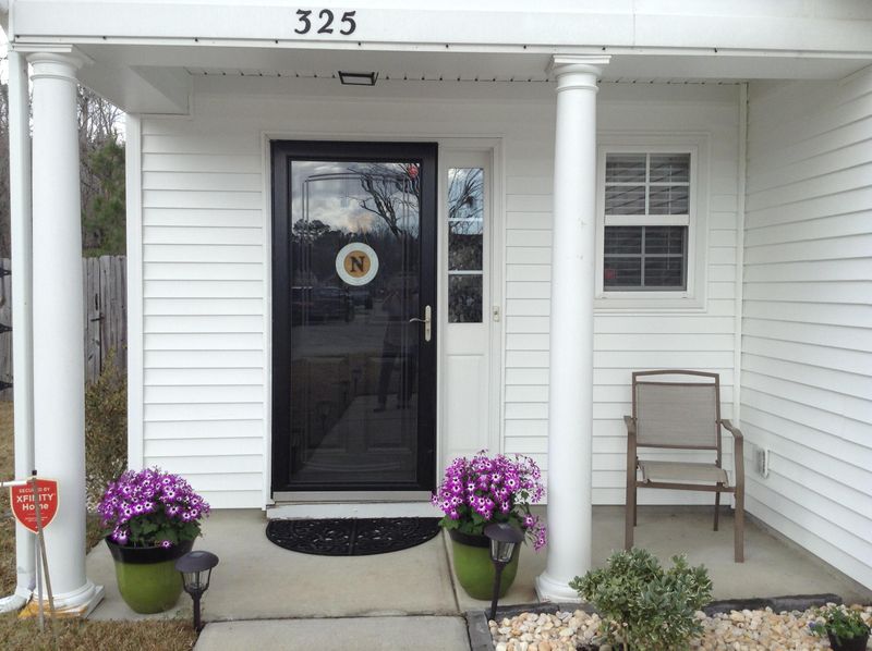325 Burton Ct, Goose Creek, SC 29445