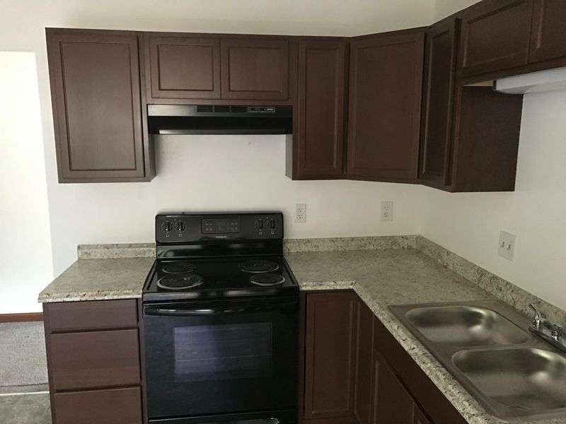 403 Carolina Cir, Ladson, SC 29456
