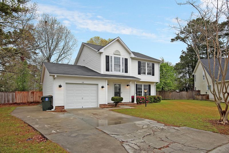 108 Ceaton Ct, Goose Creek, SC 29445