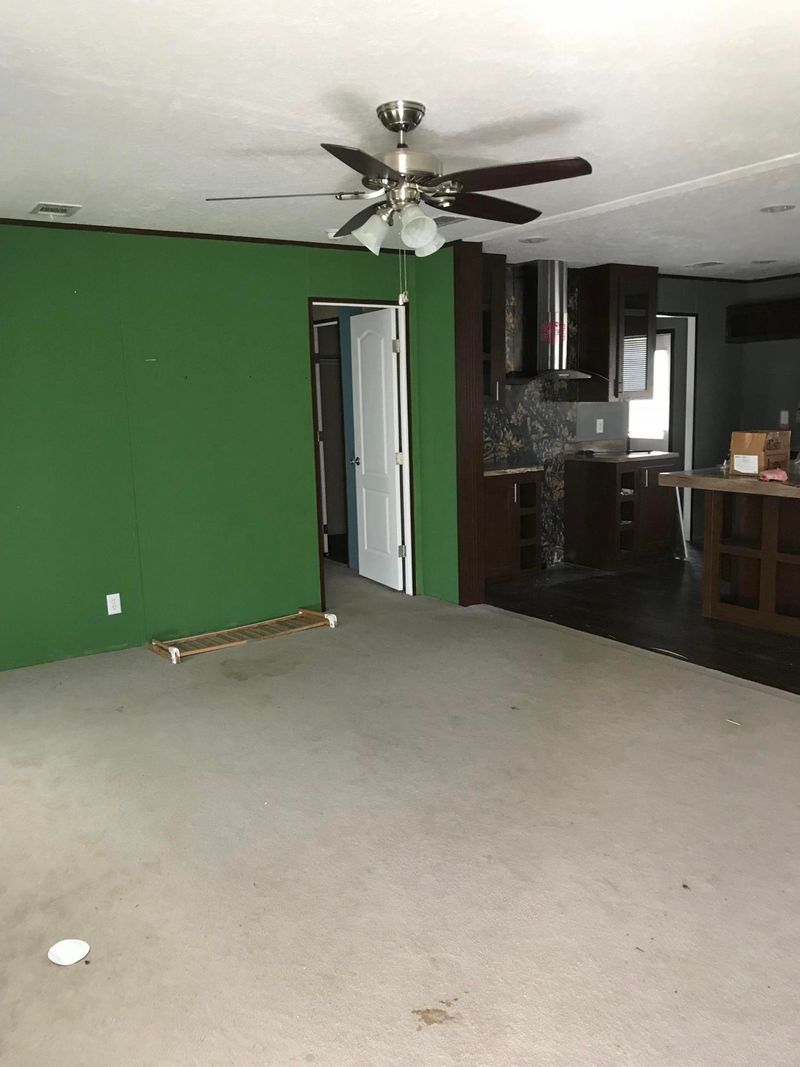 537 John Gatlin Rd, Bonneau, SC 29431