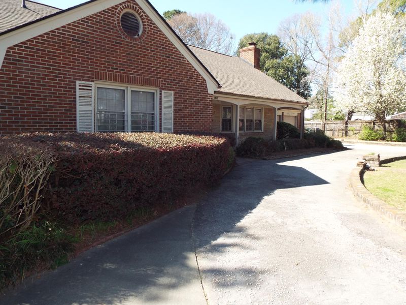 1019 Diana St, Charleston, SC 29407