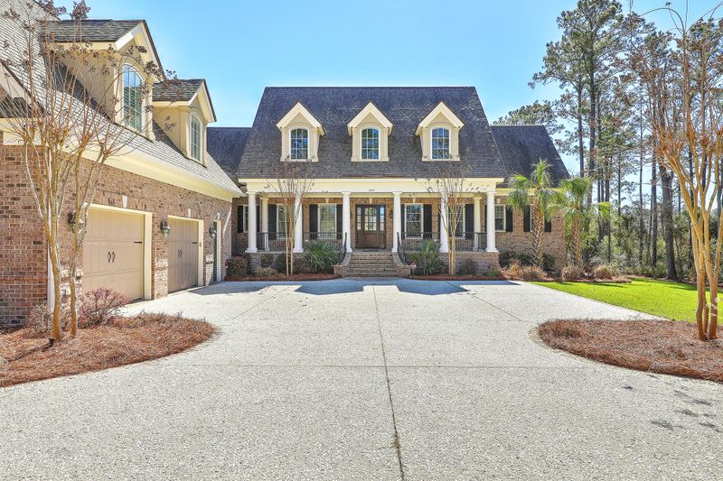2077 Shell Ring Cir, Mount Pleasant, SC 29466