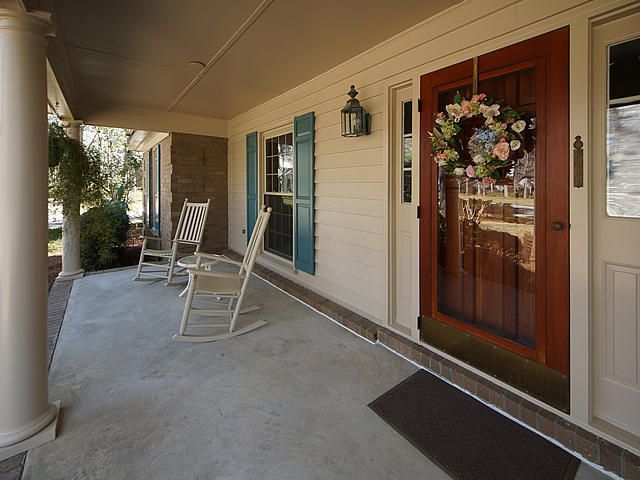 322 Middleton Blvd, Summerville, SC 29485