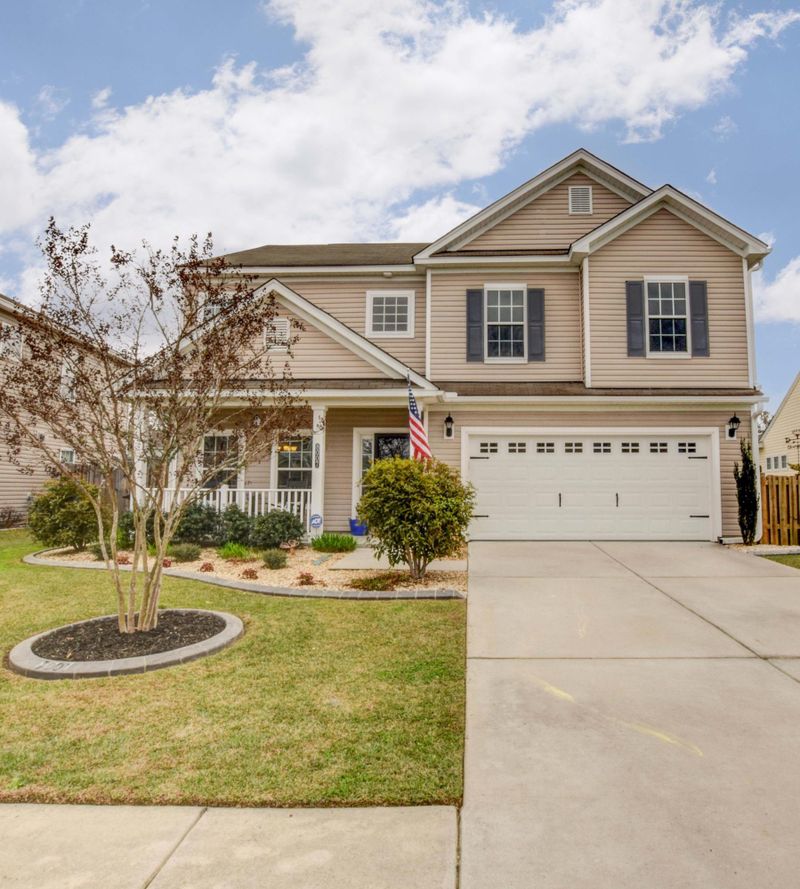 8007 Henderson Rd, Summerville, SC 29483