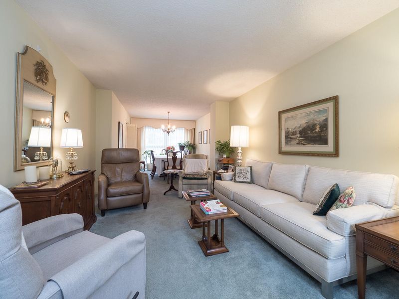 113 Queen St, Charleston, SC 29401