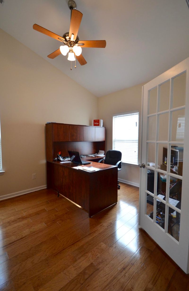 106 Vessey Dr, Moncks Corner, SC 29461