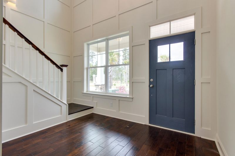 201 Palmetto Walk Dr, Summerville, SC 29483