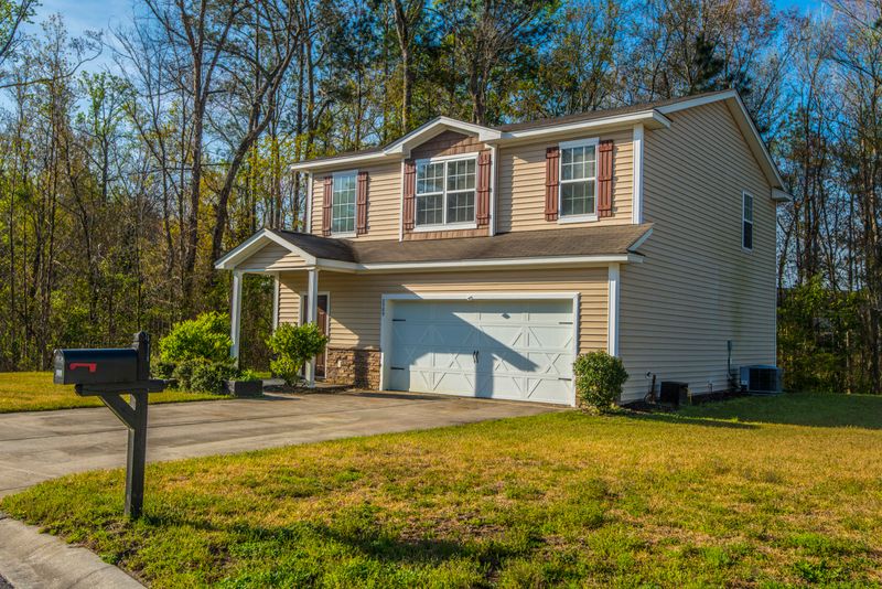 2589 Spivey Ct, North Charleston, SC 29406