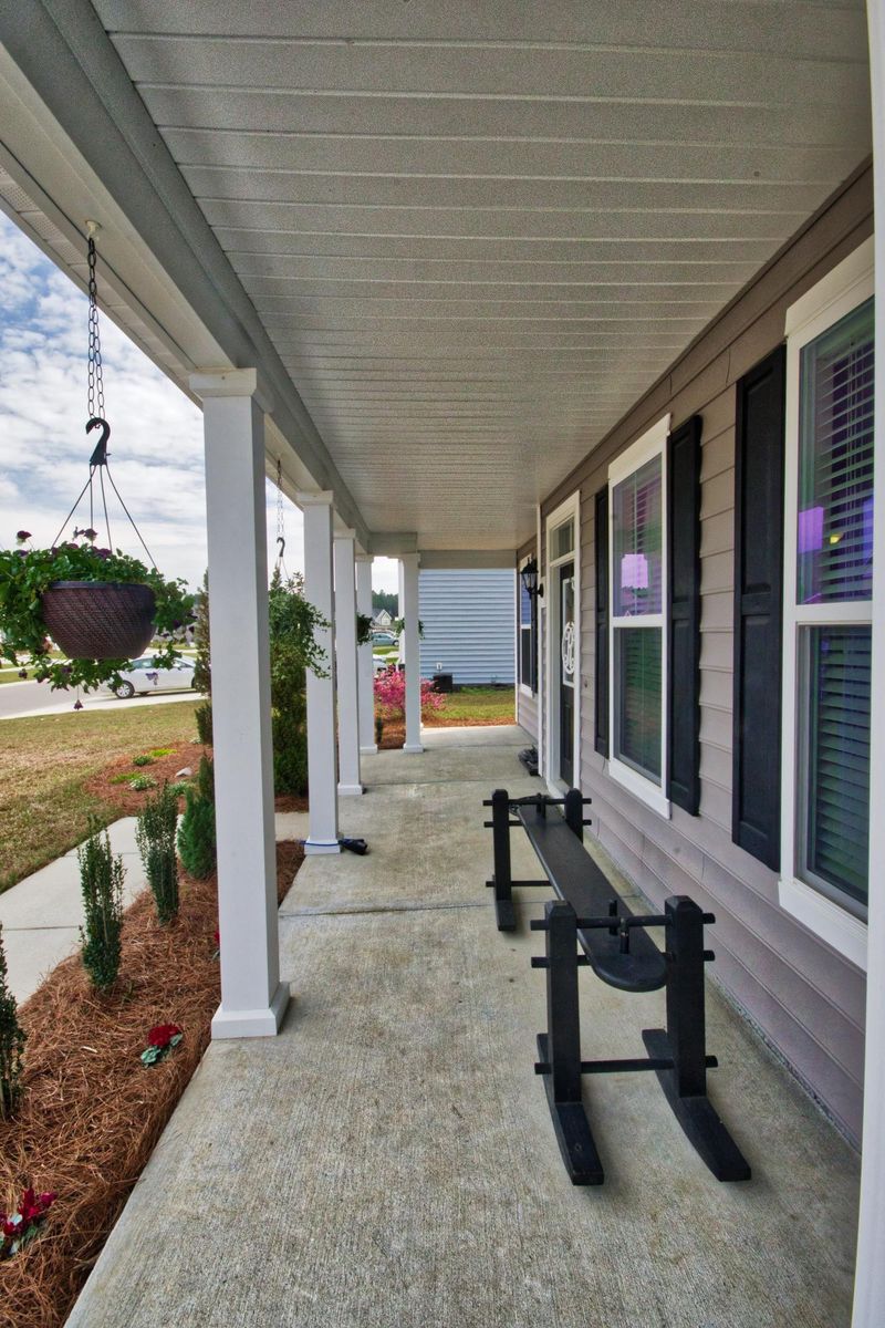 416 Spectrum Rd, Summerville, SC 29483