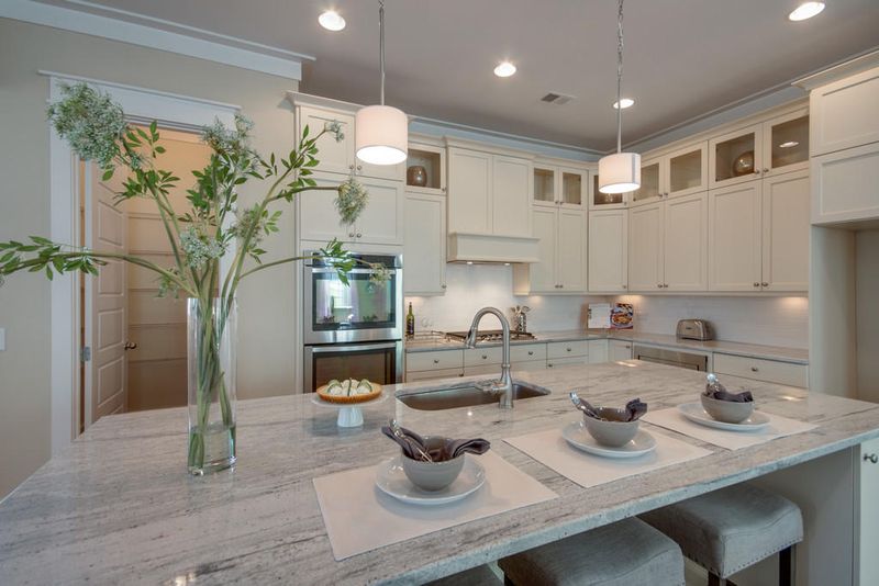 1560 Cranes Nest Rd, Mount Pleasant, SC 29466