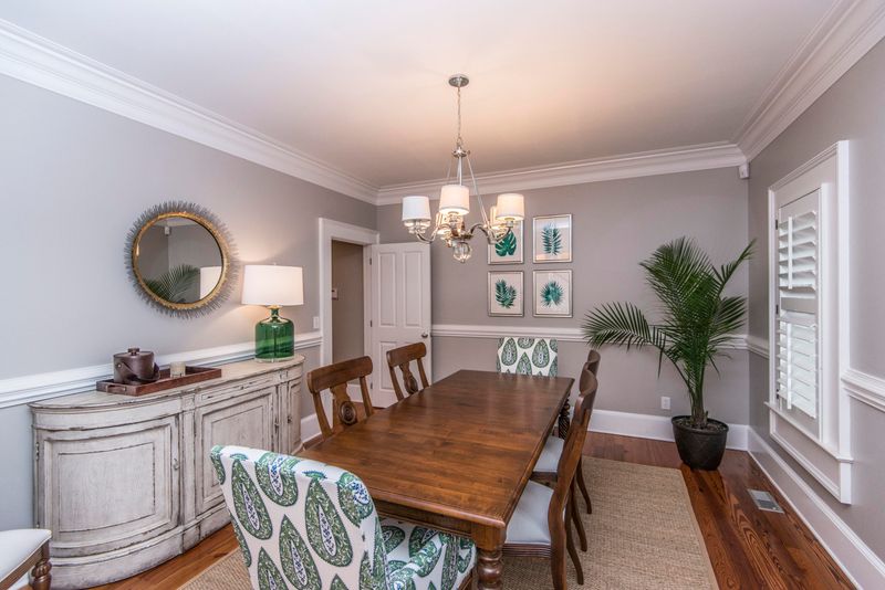 107 Oak Village Ln, Summerville, SC 29483
