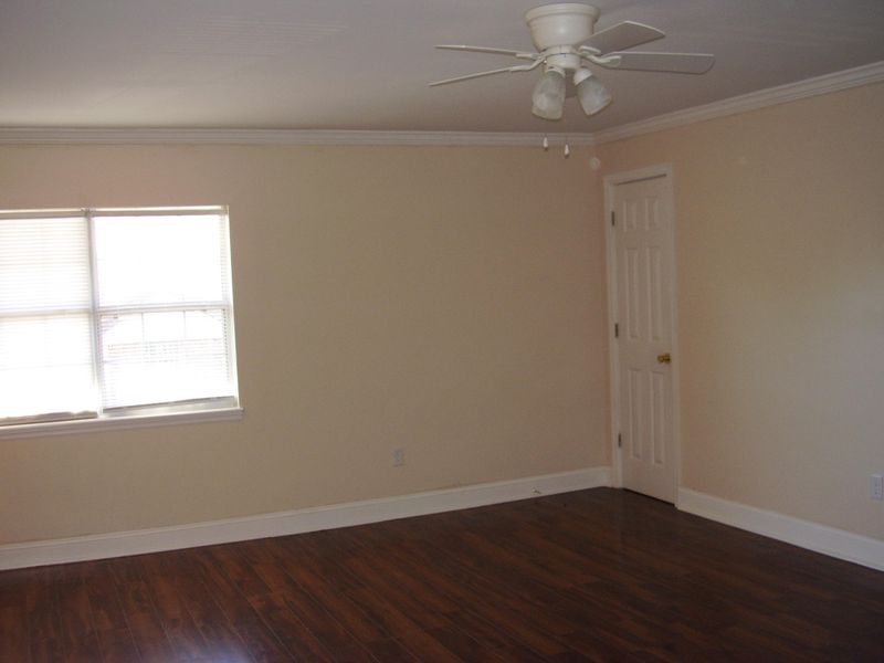 203 Oakmont Ave #D, Ladson, SC 29456