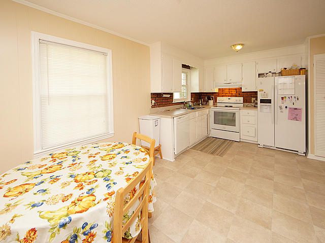 115 Wessex Dr, Goose Creek, SC 29445