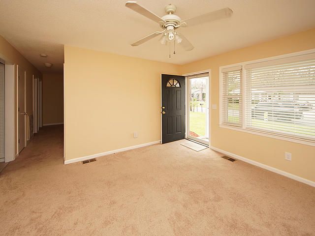 115 Wessex Dr, Goose Creek, SC 29445