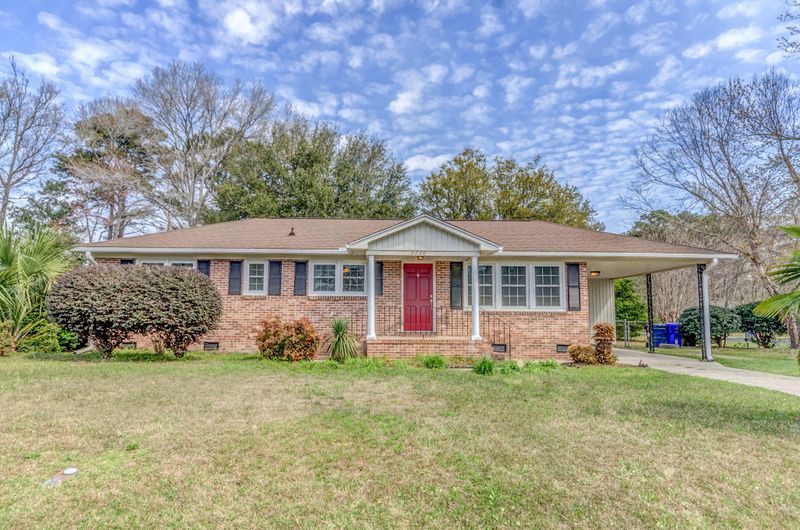 2730 Hunt St, Charleston, SC 29414