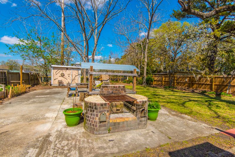 1342 Wallerton Ave, Charleston, SC 29407