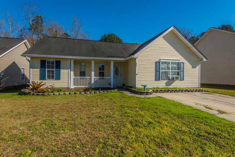 427 Ashburton Dr, Goose Creek, SC 29445