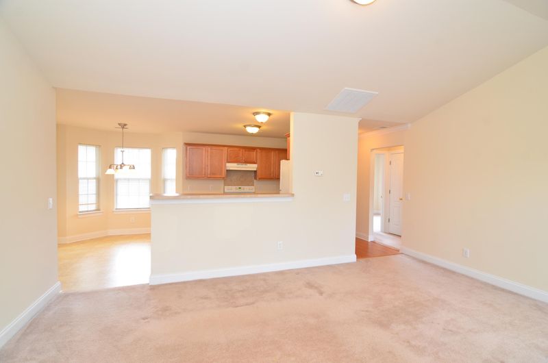 422 Equinox Cir, Ladson, SC 29456