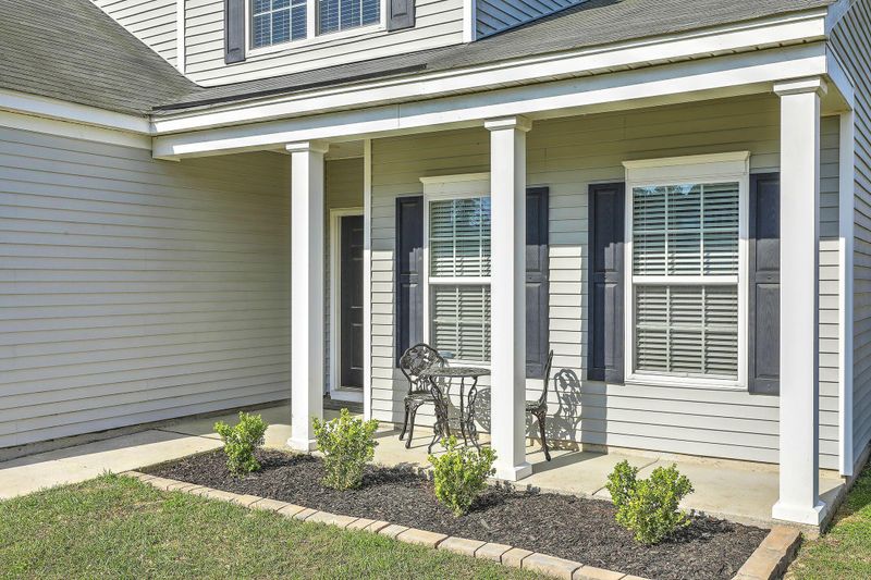 469 Green Park Ln, Goose Creek, SC 29445