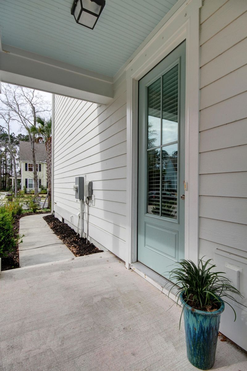 2148 Oyster Reef Ln, Mount Pleasant, SC 29466