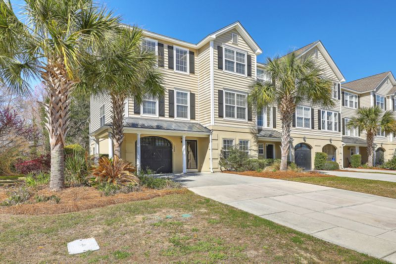 1398 Hamlin Park Cir, Mount Pleasant, SC 29466