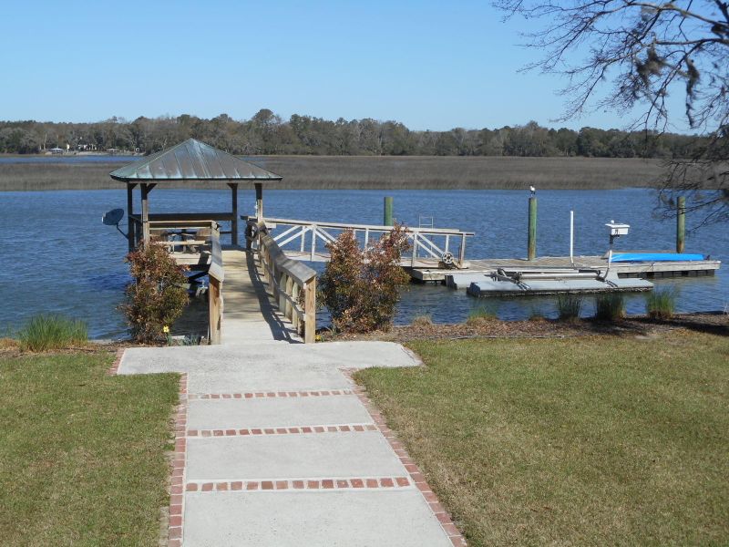 8630 Glascow Island Ln, Edisto Island, SC 29438