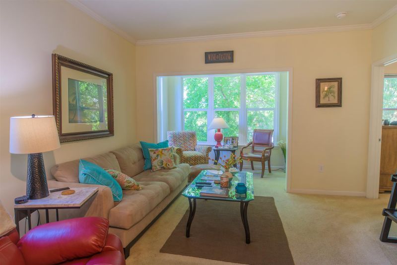 100 Bucksley Ln #206, Daniel Island, SC 29492