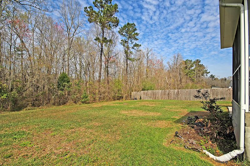 415 Green Park Ln, Goose Creek, SC 29445