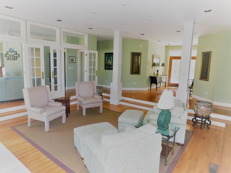 68 Persimmon Ct, Kiawah Island, SC 29455