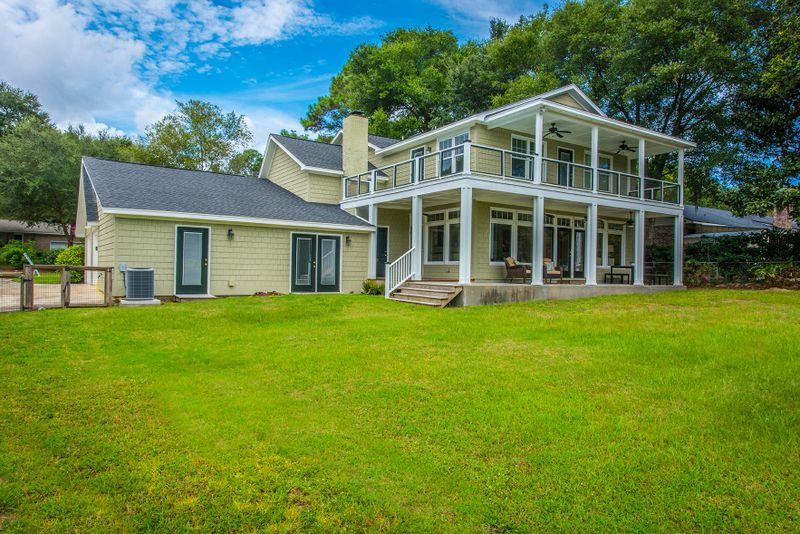 672 Pawley Rd, Mount Pleasant, SC 29464