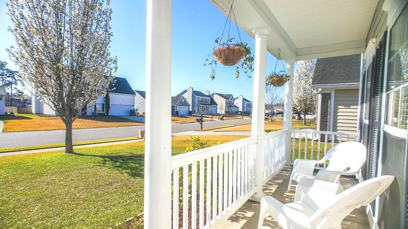805 Bent Hickory Rd, Charleston, SC 29414