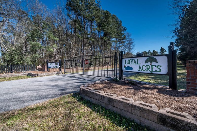 118 Hidden Hill Rd, Cross, SC 29436