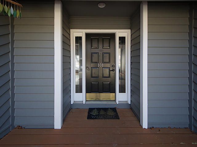 101 Springfield Pl, Goose Creek, SC 29445