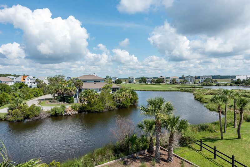 63 Rice Ln, Edisto Beach, SC 29438