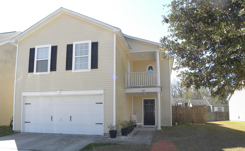 267 Island Green Rd, Goose Creek, SC 29445