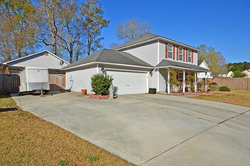 118 Houston Dr, Ladson, SC 29456