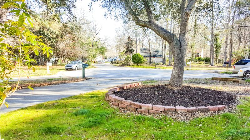 307 Kingbird Rd, Ladson, SC 29456