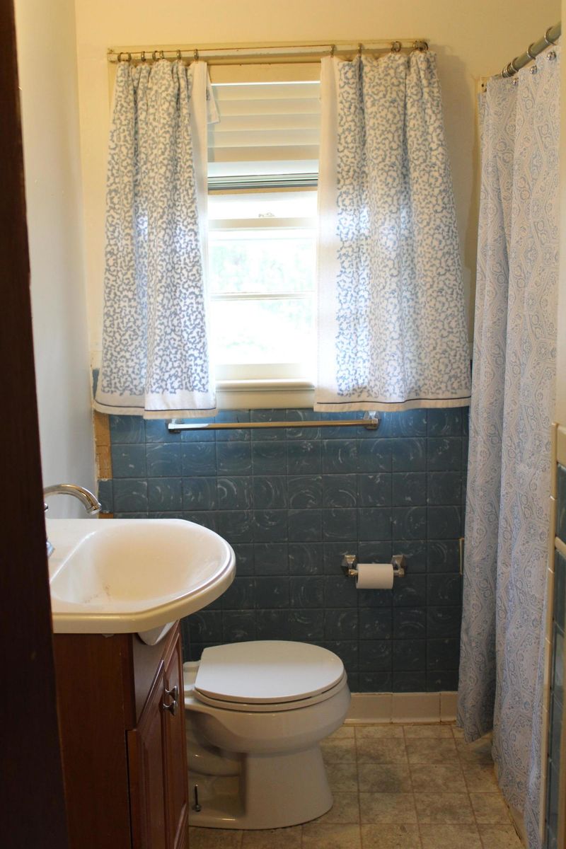 1530 Joan St, Charleston, SC 29407
