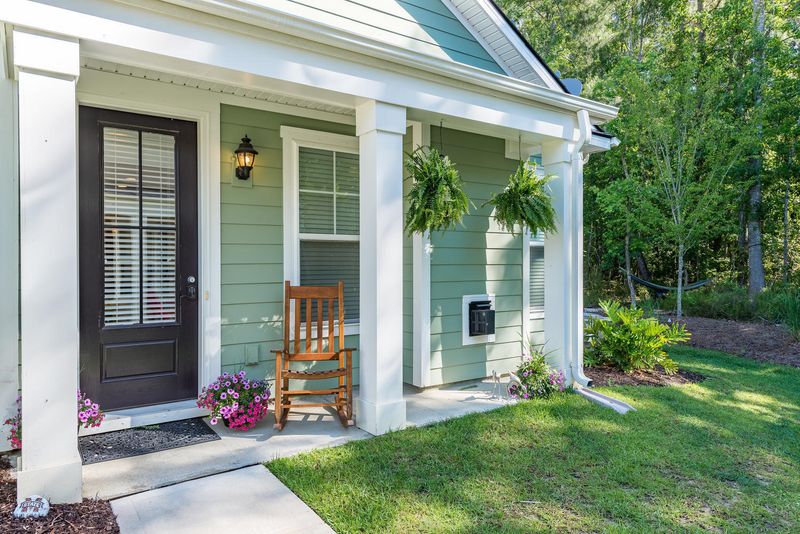 2558 Kingsfield St, Mount Pleasant, SC 29466
