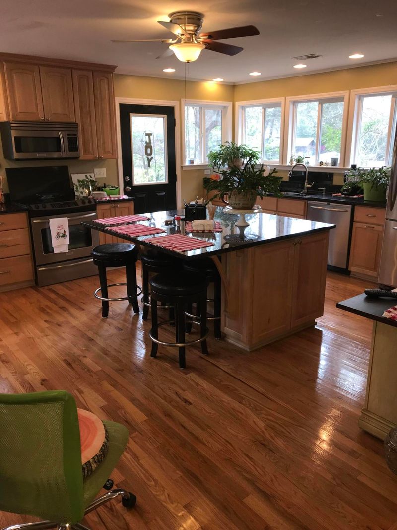 1325 Bluebird Dr, Mount Pleasant, SC 29464