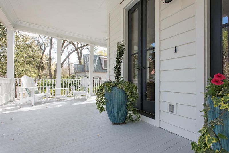56 Montrose Rd, Mount Pleasant, SC 29464