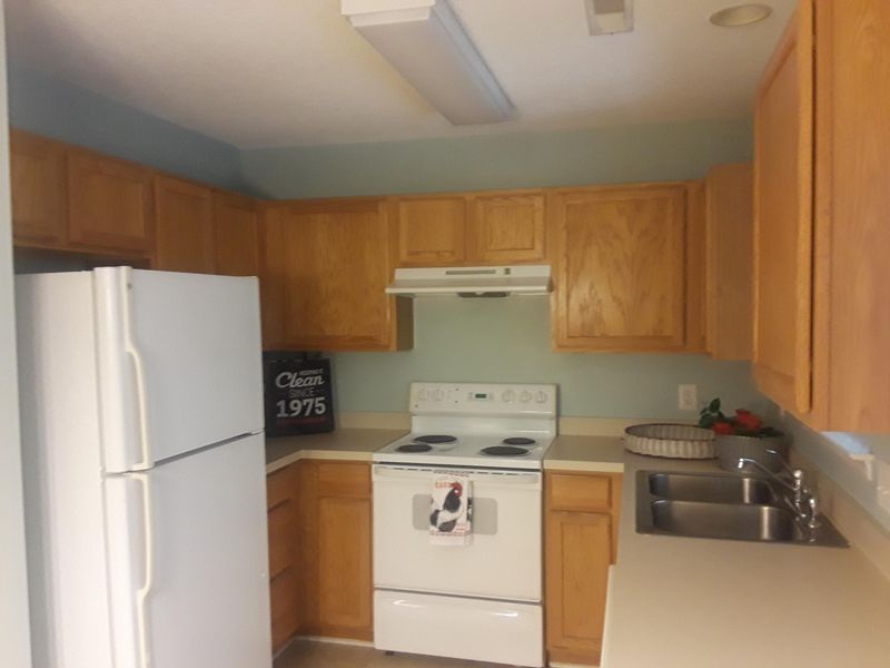107 Taylor Cir, Goose Creek, SC 29445