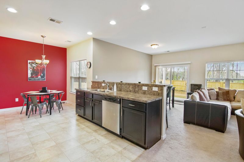 2057 Chilhowee Dr, Johns Island, SC 29455