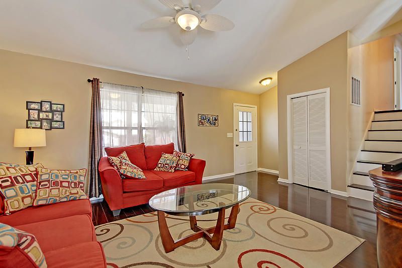 807 N Aylesbury Rd, Goose Creek, SC 29445