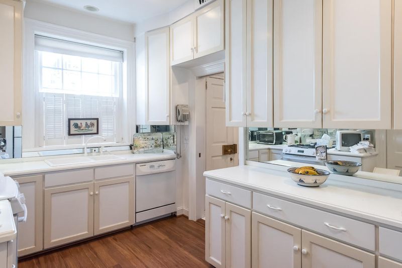23 Tradd St, Charleston, SC 29401